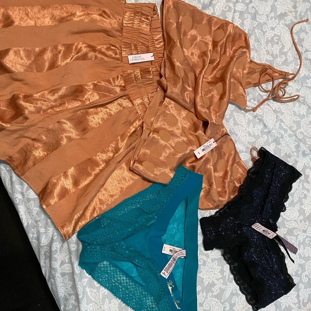 Brand new Victoria’s Secret panties and PJ SET. All size medium.
